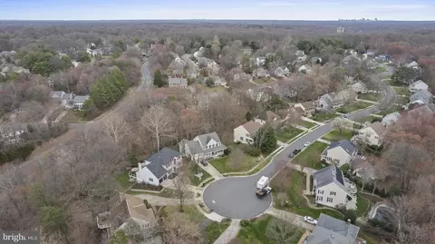 View/Area - 11922 Winstead Ln, Reston, VA 20194 photo 6 of 7