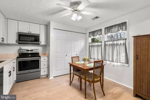 Kitchen - 8179 Willowdale Ct, Springfield, VA 22153 photo 1 of 3