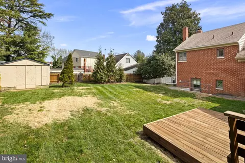 5918 Augusta Dr, Springfield, VA 22150 photo 44