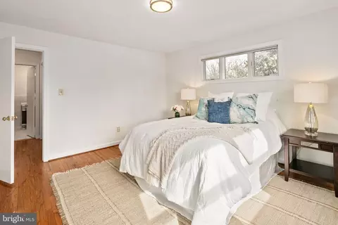 5918 Augusta Dr, Springfield, VA 22150 photo 24