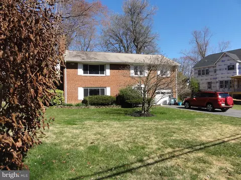 7102 Enterprise Ave, Mclean, VA 22101 photo 12