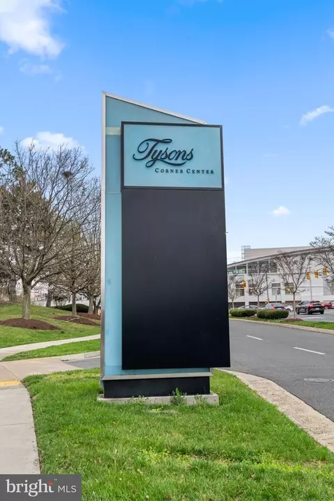 7102 Enterprise Ave, Mclean, VA 22101 photo 30
