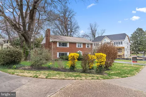 7102 Enterprise Ave, Mclean, VA 22101 photo 4