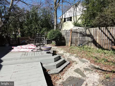 7102 Enterprise Ave, Mclean, VA 22101 photo 13