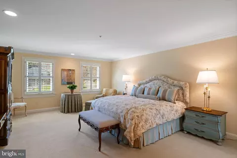 Bedroom - 7740 Bridle Path Ln, Mclean, VA 22102 photo 1 of 7