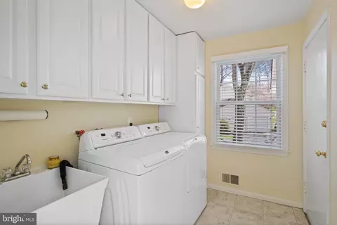 Other - 7740 Bridle Path Ln, Mclean, VA 22102 photo 8 of 20