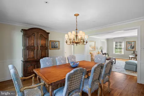 Dining - 7740 Bridle Path Ln, Mclean, VA 22102 photo 3 of 4