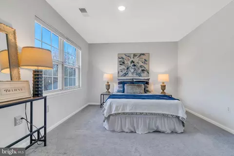 Bedroom - 7607 Maritime Ln, Springfield, VA 22153 photo 6 of 8