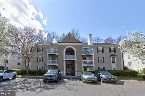 8604 Shadwell Dr #28, Alexandria, VA 22309