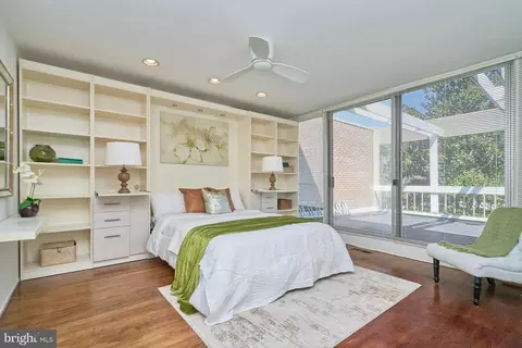 Bedroom - 11501 Hickory Cluster, Reston, VA 20190 photo 1 of 3