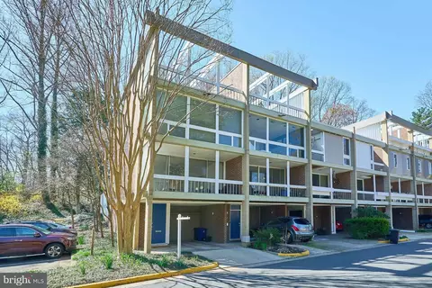 11501 Hickory Cluster, Reston, VA 20190