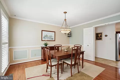 8655 Pohick Forest Ct, Springfield, VA 22153 photo 16