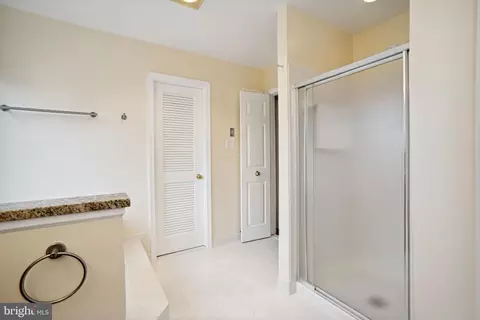 8655 Pohick Forest Ct, Springfield, VA 22153 photo 23