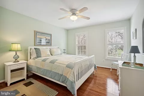 8655 Pohick Forest Ct, Springfield, VA 22153 photo 24