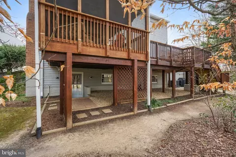 8655 Pohick Forest Ct, Springfield, VA 22153 photo 31