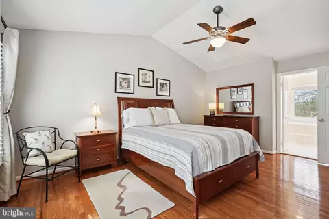 8655 Pohick Forest Ct, Springfield, VA 22153 photo 20