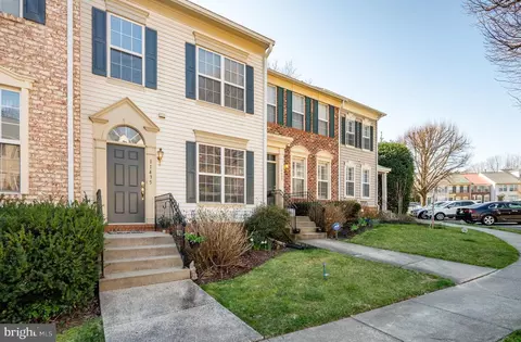 11435 Heritage Commons Way, Reston, VA 20194