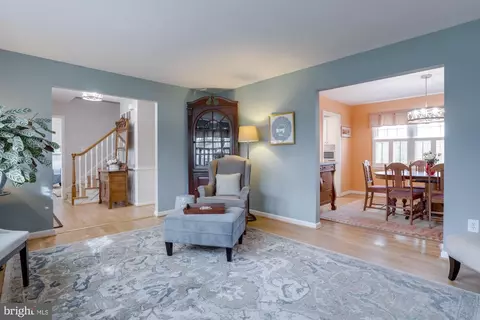Living - 6917 Sydenstricker Rd, Springfield, VA 22152 photo 5 of 8