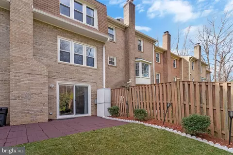 9038 Rosewall Ct, Springfield, VA 22152 photo 26