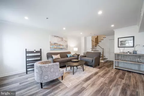 Other - 1645 International Dr #TH14, Mclean, VA 22102 photo 4 of 10