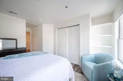 Bedroom - 1645 International Dr #TH14, Mclean, VA 22102 photo 5 of 6