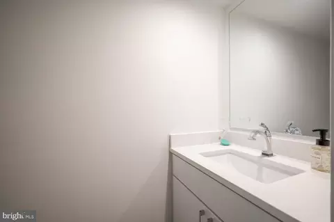 Other - 1645 International Dr #TH14, Mclean, VA 22102 photo 8 of 10