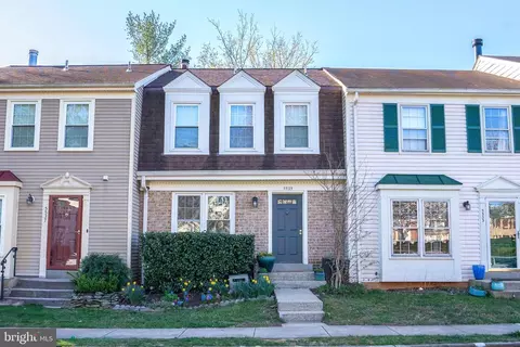 5535 Cabat Lake Ct, Fairfax, VA 22032