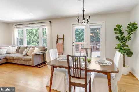 Dining - 6215 Zekan Ln, Springfield, VA 22150 photo 1 of 5