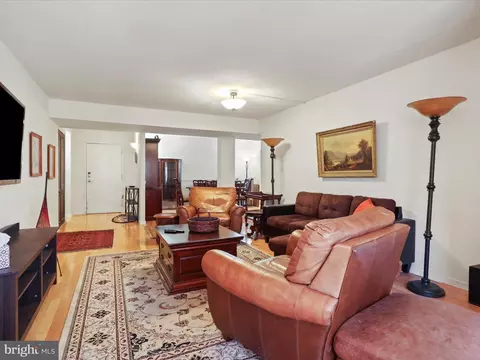 Living - 7640 Provincial Dr #108, Mclean, VA 22102 photo 3 of 3