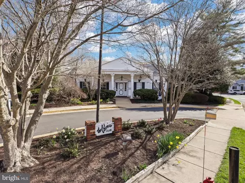 Exterior - 7640 Provincial Dr #108, Mclean, VA 22102 photo 8 of 8