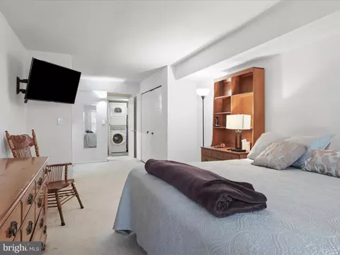 Bedroom - 7640 Provincial Dr #108, Mclean, VA 22102 photo 2 of 5