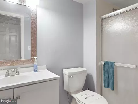Bath - 7640 Provincial Dr #108, Mclean, VA 22102 photo 1 of 2