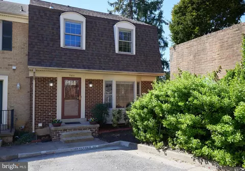 3000 Federal Hill Dr, Falls Church, VA 22044