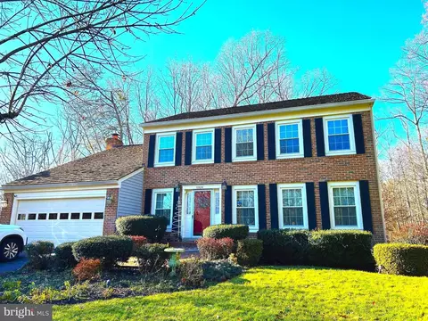 5926 Colfax Ave, Alexandria, VA 22311