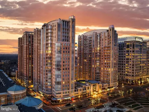 11990 Market St #1516, Reston, VA 20190