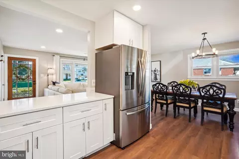 5415 Dublin Ave, Springfield, VA 22151 photo 5
