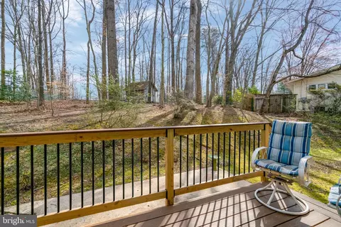7830 Glenister Dr, Springfield, VA 22152 photo 16