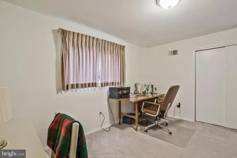 7830 Glenister Dr, Springfield, VA 22152 photo 29
