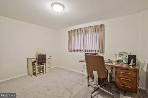 7830 Glenister Dr, Springfield, VA 22152 photo 28