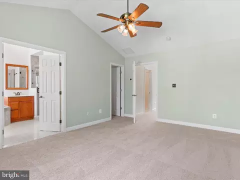 Bedroom - 11115 Little Compton Dr, Reston, VA 20191 photo 3 of 5