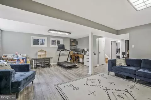 Other - 8632 Victoria Rd, Springfield, VA 22151 photo 1 of 8