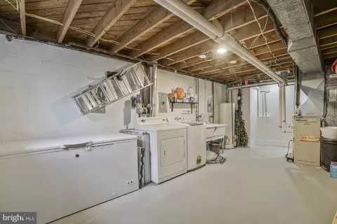 Other - 8632 Victoria Rd, Springfield, VA 22151 photo 4 of 8