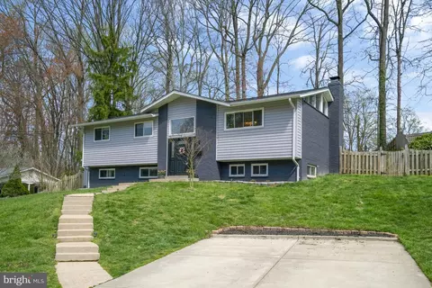 Exterior - 8632 Victoria Rd, Springfield, VA 22151 photo 3 of 14