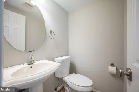7611 Lindside Pl, Springfield, VA 22153 photo 35