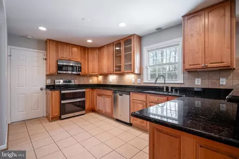 7611 Lindside Pl, Springfield, VA 22153 photo 16