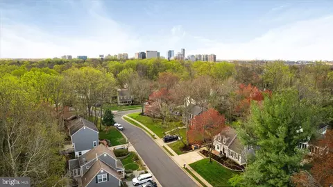 View/Area - 1622 Stowe Rd, Reston, VA 20194 photo 5 of 6