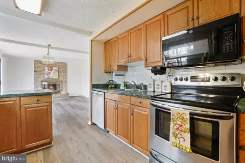 Kitchen - 2345 Old Trail Dr, Reston, VA 20191 photo 1 of 8