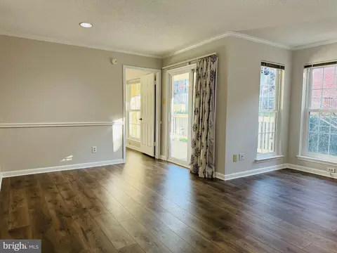 1523 Lincoln Way #202, Mclean, VA 22102