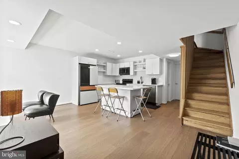 Dining - 11585 Maple Ridge Rd, Reston, VA 20190 photo 2 of 5