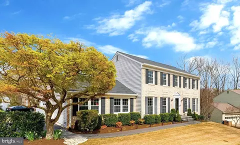 10752 John Turley Pl, Fairfax, VA 22032